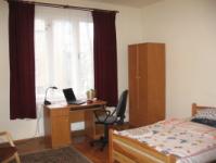 1st room 800 PLN